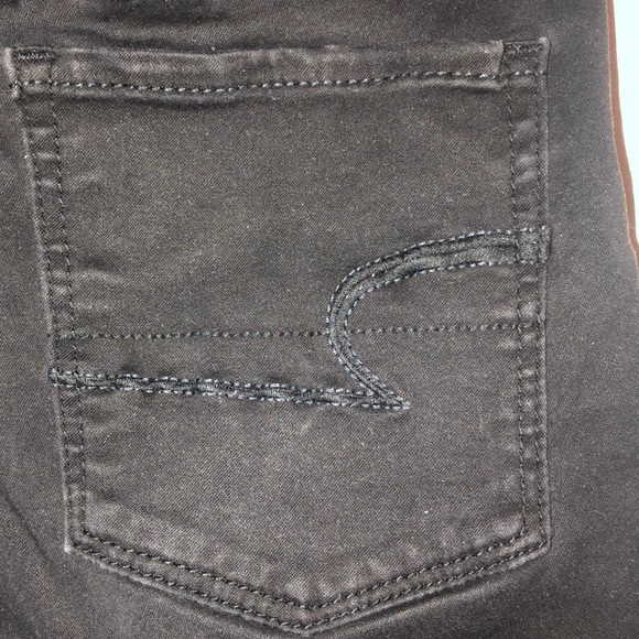 AMERICAN EAGLE black high rise jean shorts - Picture 5 of 7